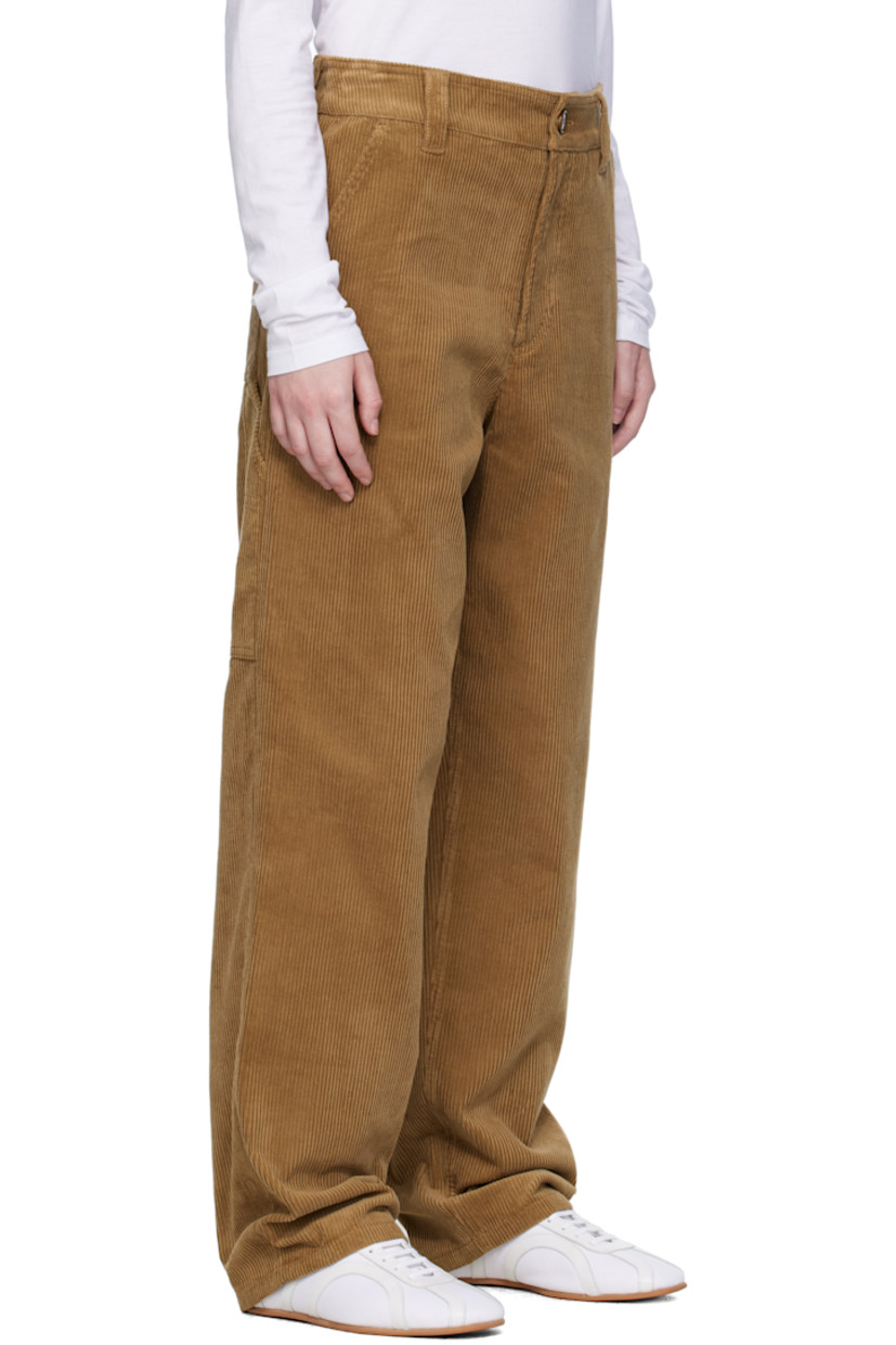 Cotton corduroy trousers.

· Loose-fit and straight-leg
· Mid-rise
· Belt loops
· Four-pocket styling
· Zip fly
· Patch pockets at outseam
· Hammer loop and patch pocket at outseam

Supplier color: Brown