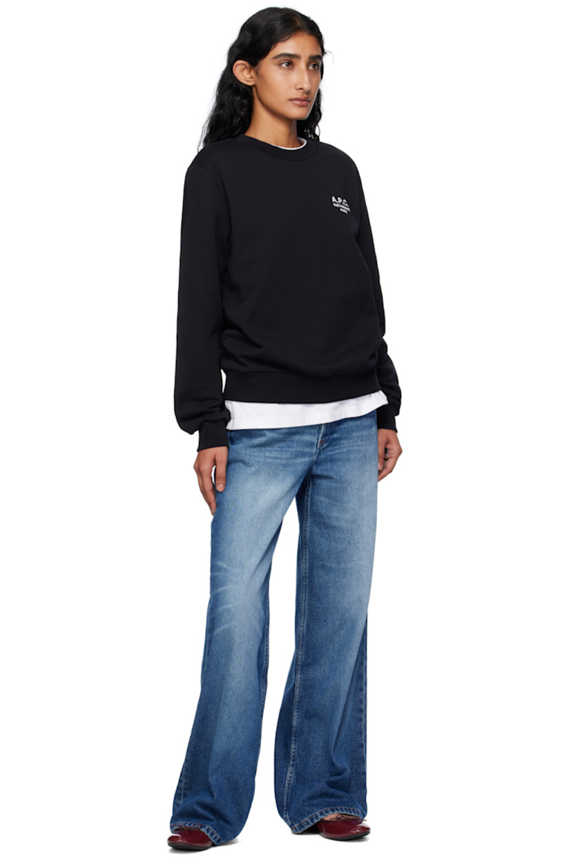 Heavyweight stretch organic cotton fleece sweatshirt.

· GOTS-certified cotton
· Rib-knit crewneck, hem, and cuffs
· Logo embroidered at chest

Supplier color: Black/White