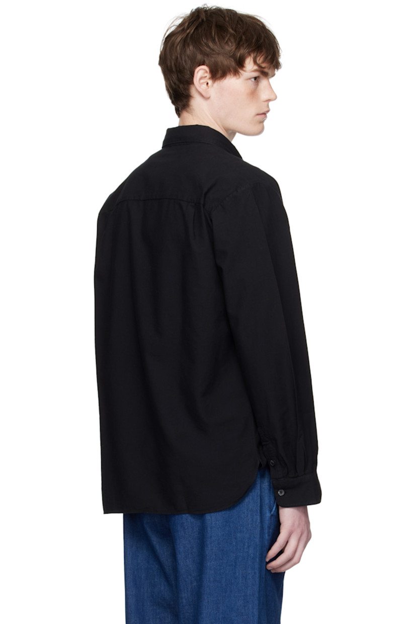 Organic cotton oxford cloth shirt.

· Button-down spread collar
· Button closure
· Logo-embroidered patch pocket at chest
· Shirttail hem
· Buttoned barrel cuffs
· Pleats at back yoke
· Faux-horn hardware

Supplier color: Noir