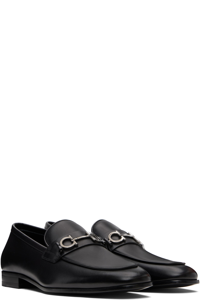 Buffed calfskin loafers.

· Square moc toe
· Logo hardware at vamp
· Buffed leather lining
· Stacked leather heel with rubber injection
· Calfskin sole

Supplier color: Black