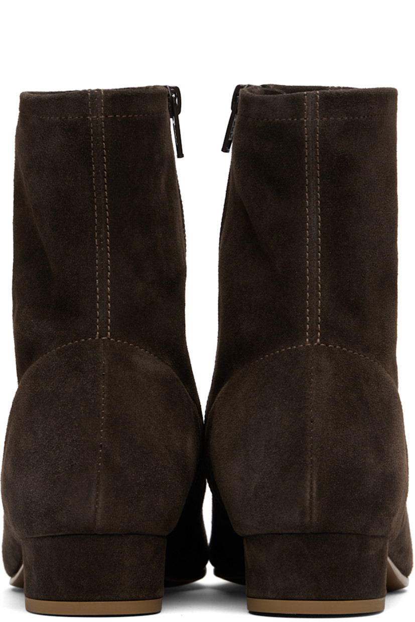 Ankle-high suede boots. 

· Square toe
· Central seam at vamp
· Zip closure at inner side
· Covered block heel with rubber injection
· Polished leather sole
· Heel: H1"

Supplier color: Ristretto