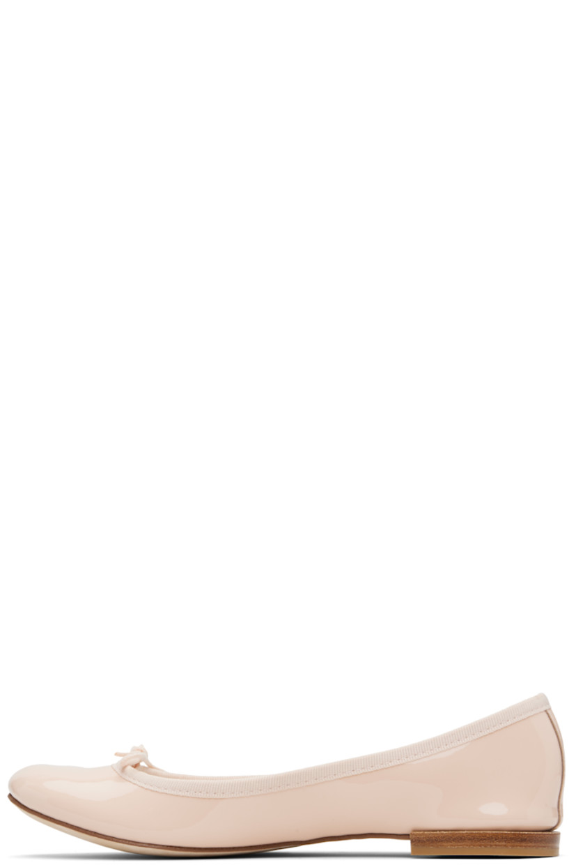 Patent leather ballerina flats.

· Bow accent and grosgrain trim at collar
· Plain-woven lining
· Stacked leather heel with rubber injection
· Rubber sole

Supplier color: Icon pink