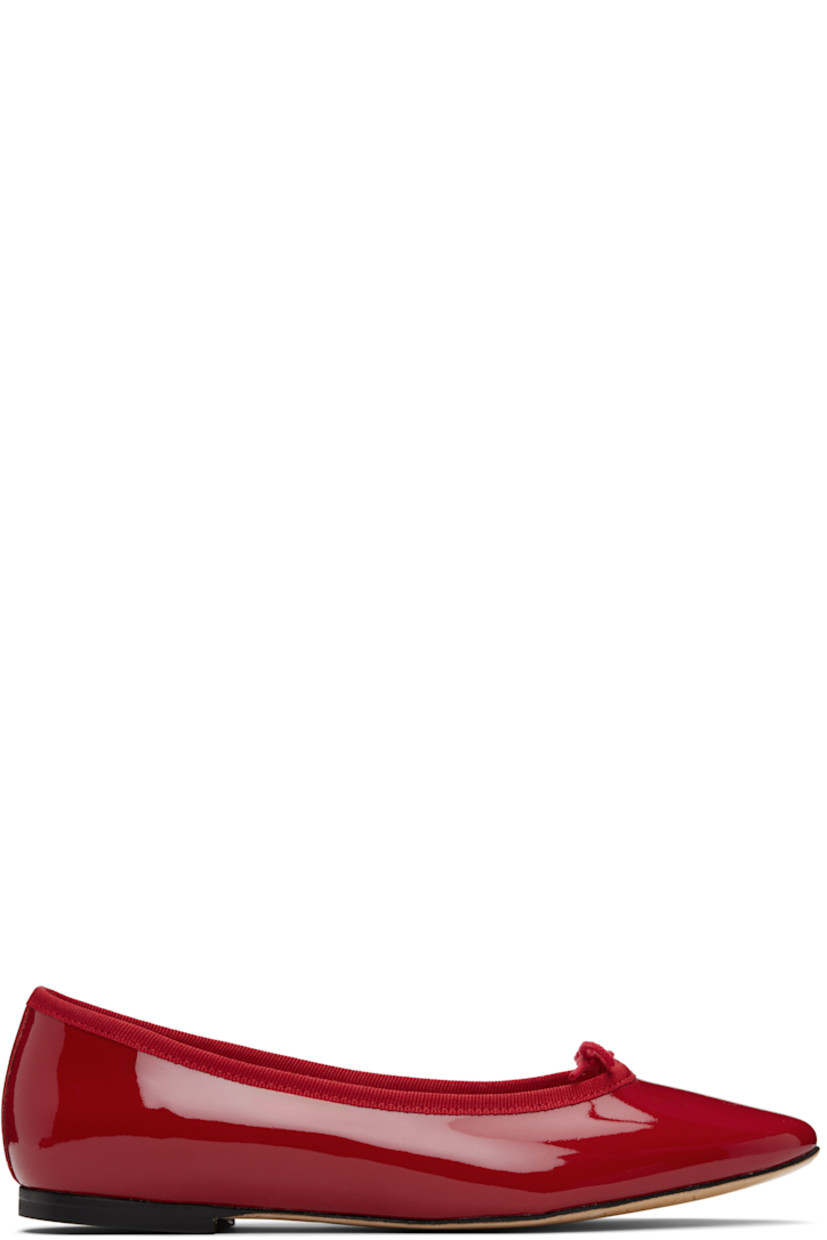 Patent lambskin ballerina flats.

· Pointed toe
· Bow accent and grosgrain trim at collar
· Plain-woven lining
· Stacked leather heel with rubber injection
· Rubber sole

Supplier color: Flame red