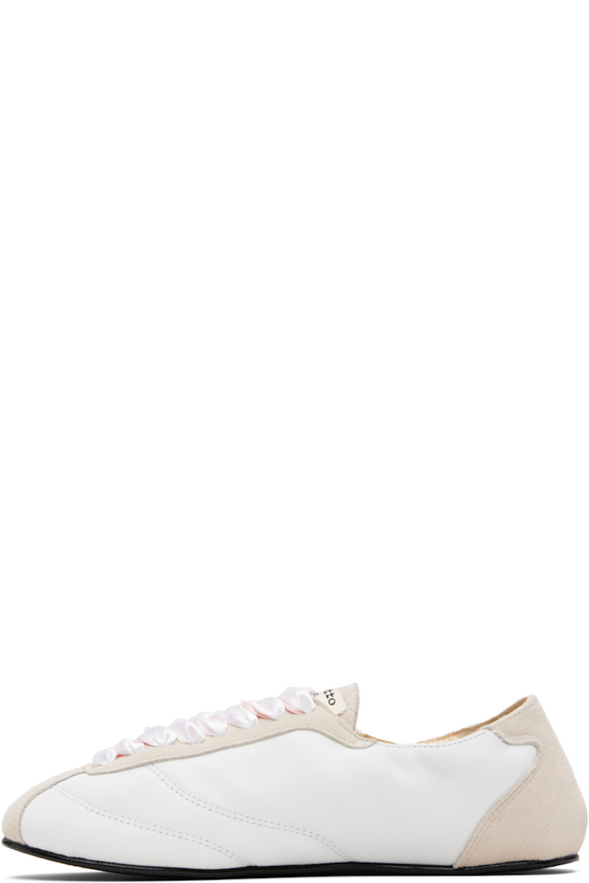 Low-top grained sheepskin and goatskin suede sneakers.

· Satin lace-up closure
· Logo patch at tongue
· Elasticized collar
· Buffed lambskin lining
· Crêpe rubber sole

Supplier color: White