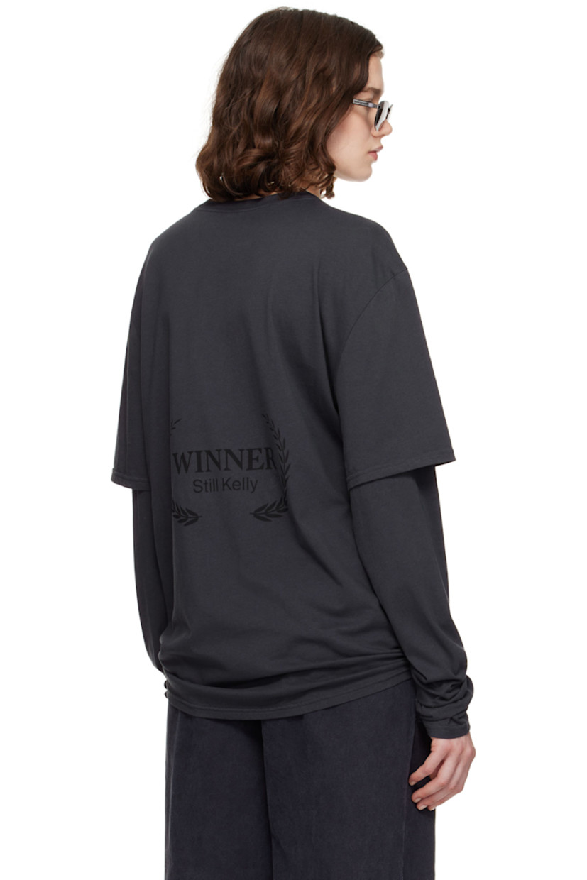Cotton jersey T-shirt.

· Rib-knit crewneck
· Layered sleeves
· Logo graphic printed at back

Supplier color: Pirate Black