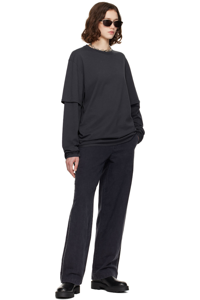 Cotton jersey T-shirt.

· Rib-knit crewneck
· Layered sleeves
· Logo graphic printed at back

Supplier color: Pirate Black