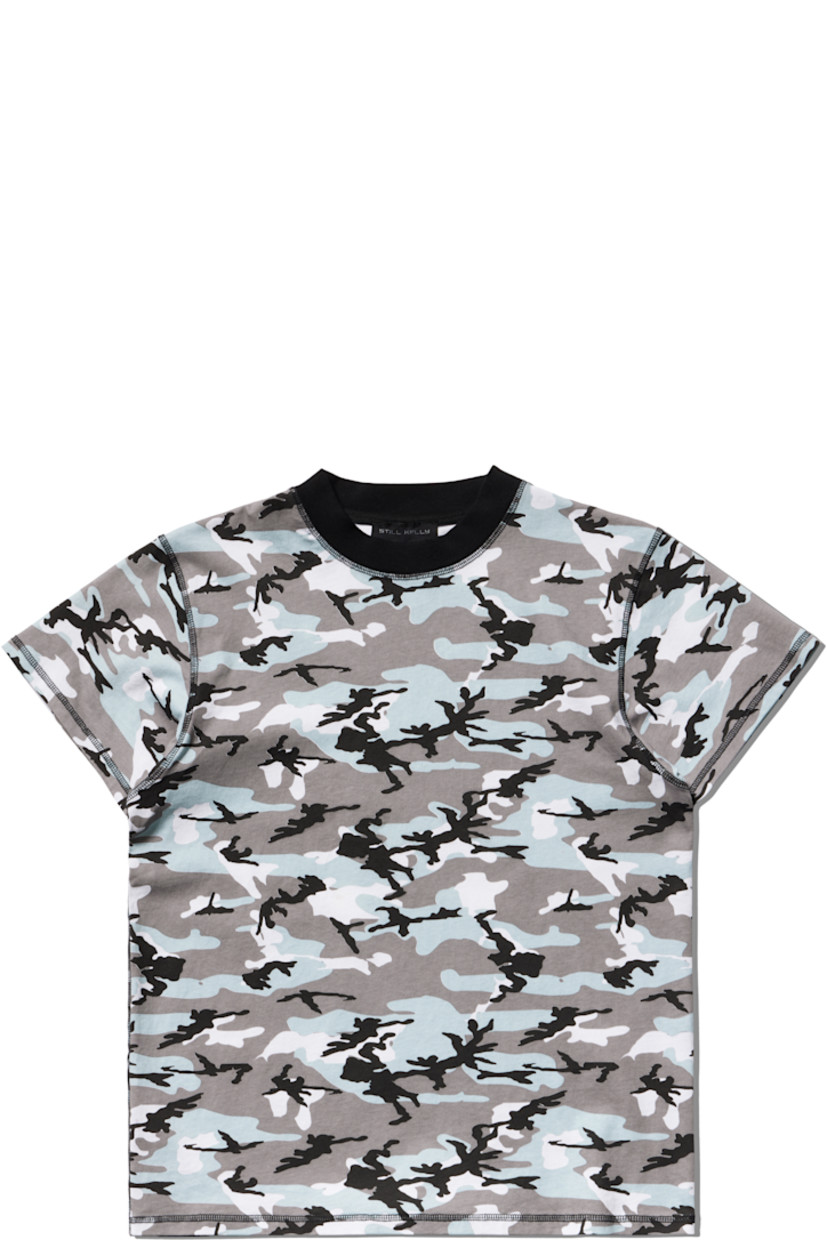 Cotton jersey T-shirt.

· Camouflage pattern throughout
· Rib-knit crewneck

Supplier color: Camo Print All Over