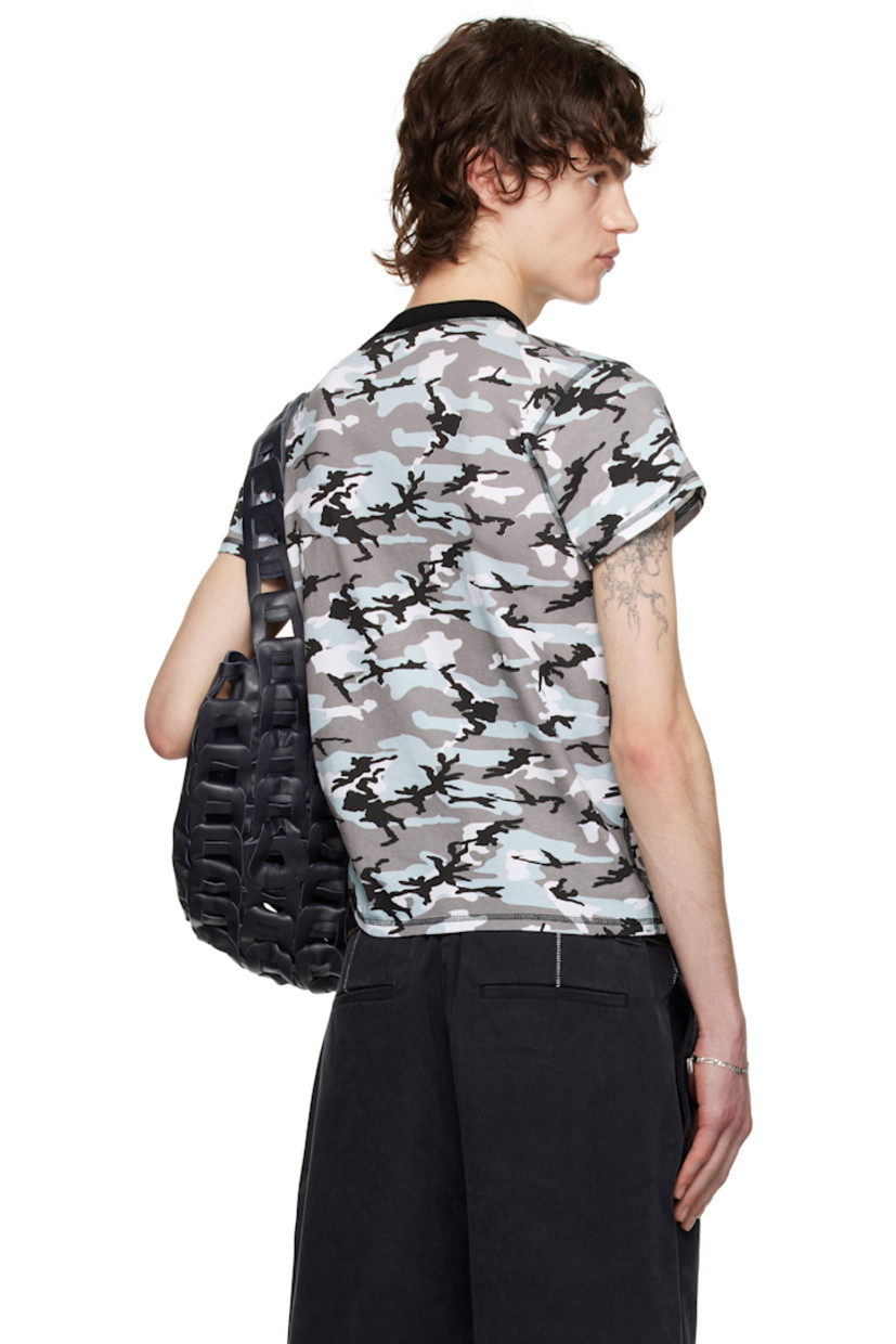 Cotton jersey T-shirt.

· Camouflage pattern throughout
· Rib-knit crewneck

Supplier color: Camo Print All Over