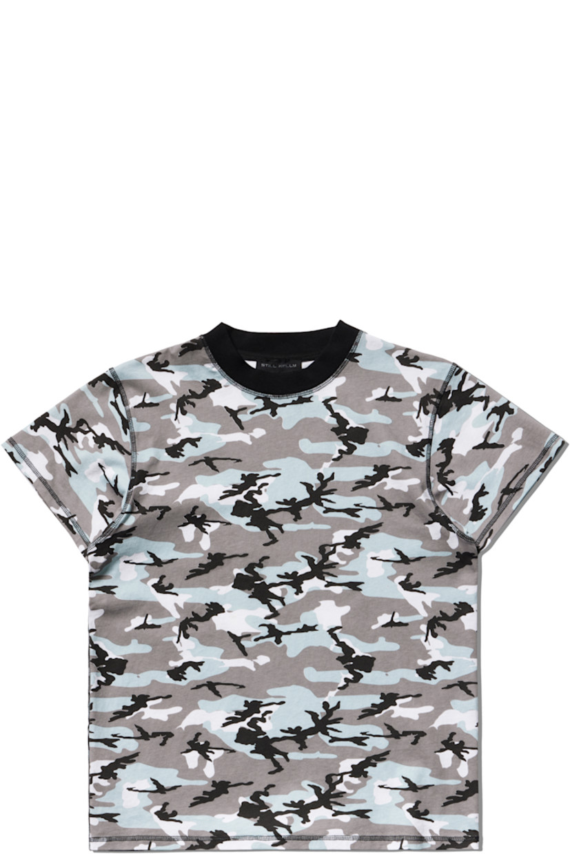 Cotton jersey T-shirt.

· Camouflage pattern throughout
· Rib-knit crewneck

Supplier color: Camo Print All Over
