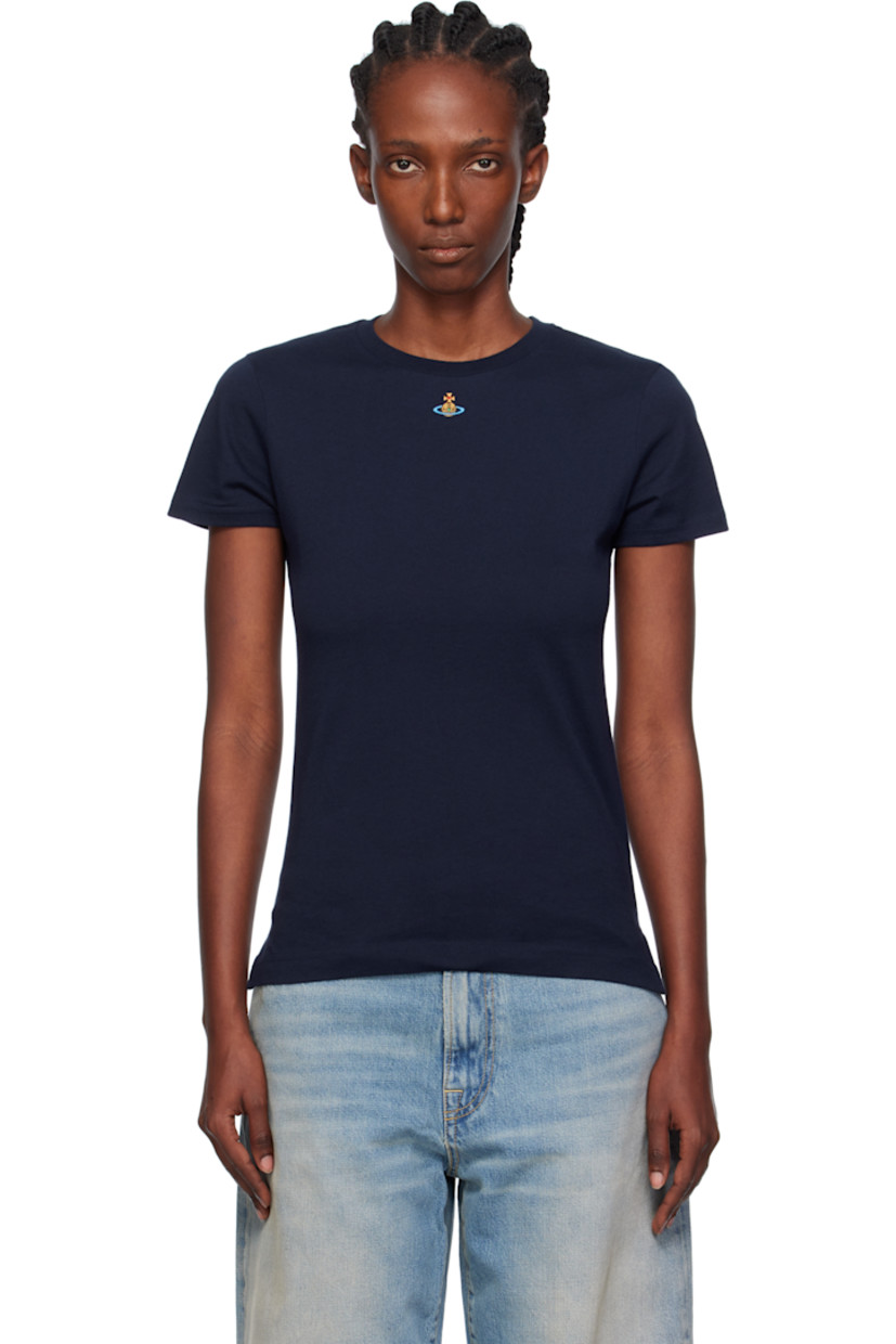 Organic cotton jersey T-shirt. 

· Rib-knit crewneck
· Embroidered logo at chest 
· Tennis-tail hem

Supplier color: Navy