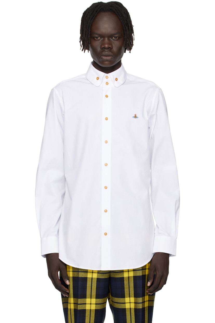 Regenerative cotton poplin shirt.

· Button-down spread collar
· Button closure
· Logo embroidered at chest
· Shirttail hem
· Pleats at single-button barrel cuffs
· Twin pleats at back yoke

Supplier color: White