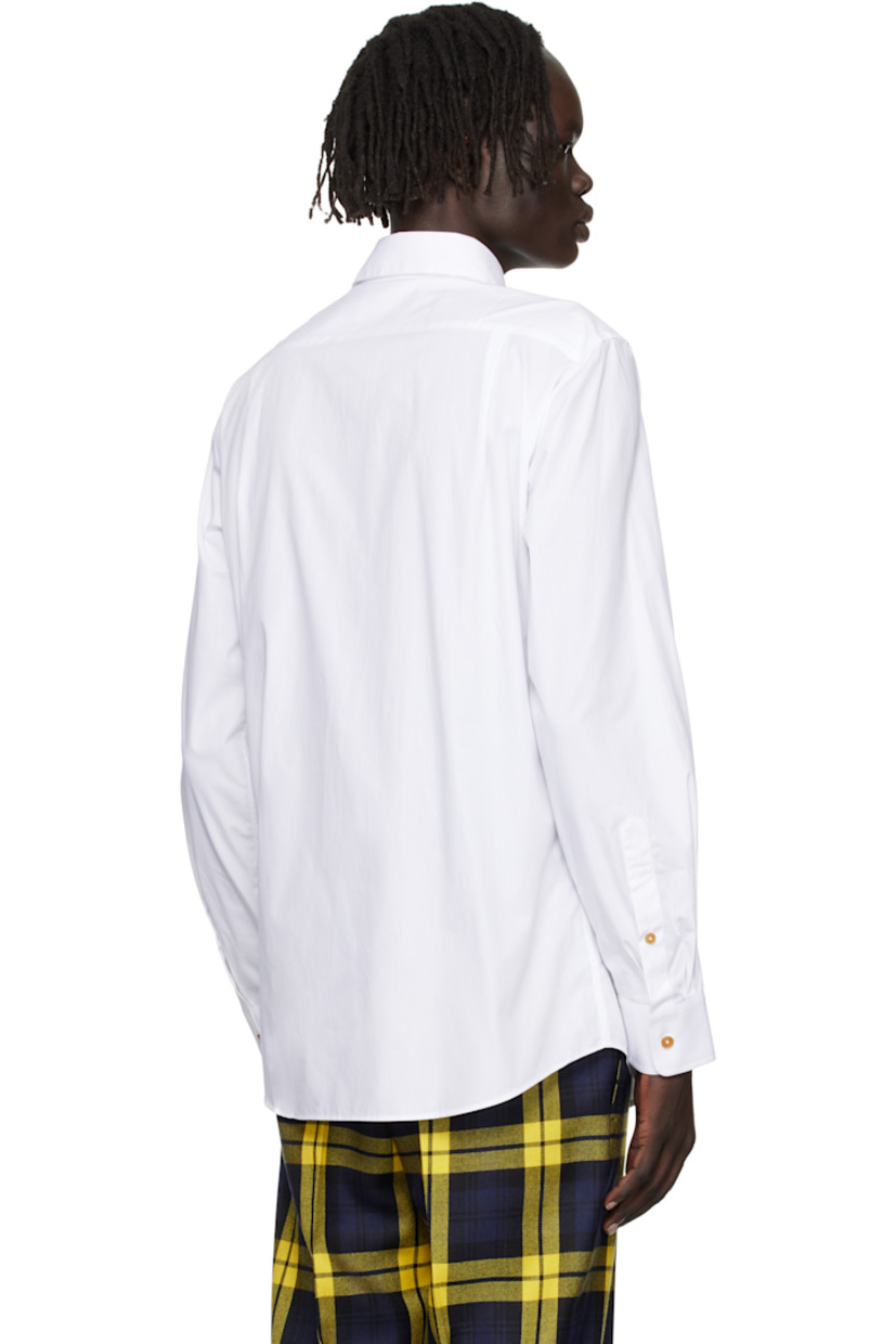 Regenerative cotton poplin shirt.

· Button-down spread collar
· Button closure
· Logo embroidered at chest
· Shirttail hem
· Pleats at single-button barrel cuffs
· Twin pleats at back yoke

Supplier color: White