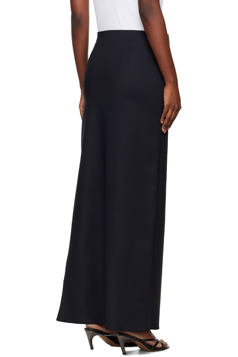 Plain-woven stretch cotton-blend maxi skirt.

· Zip closure at side seam
· Slit and elasticized post-stud strap at side seam

Supplier color: Black