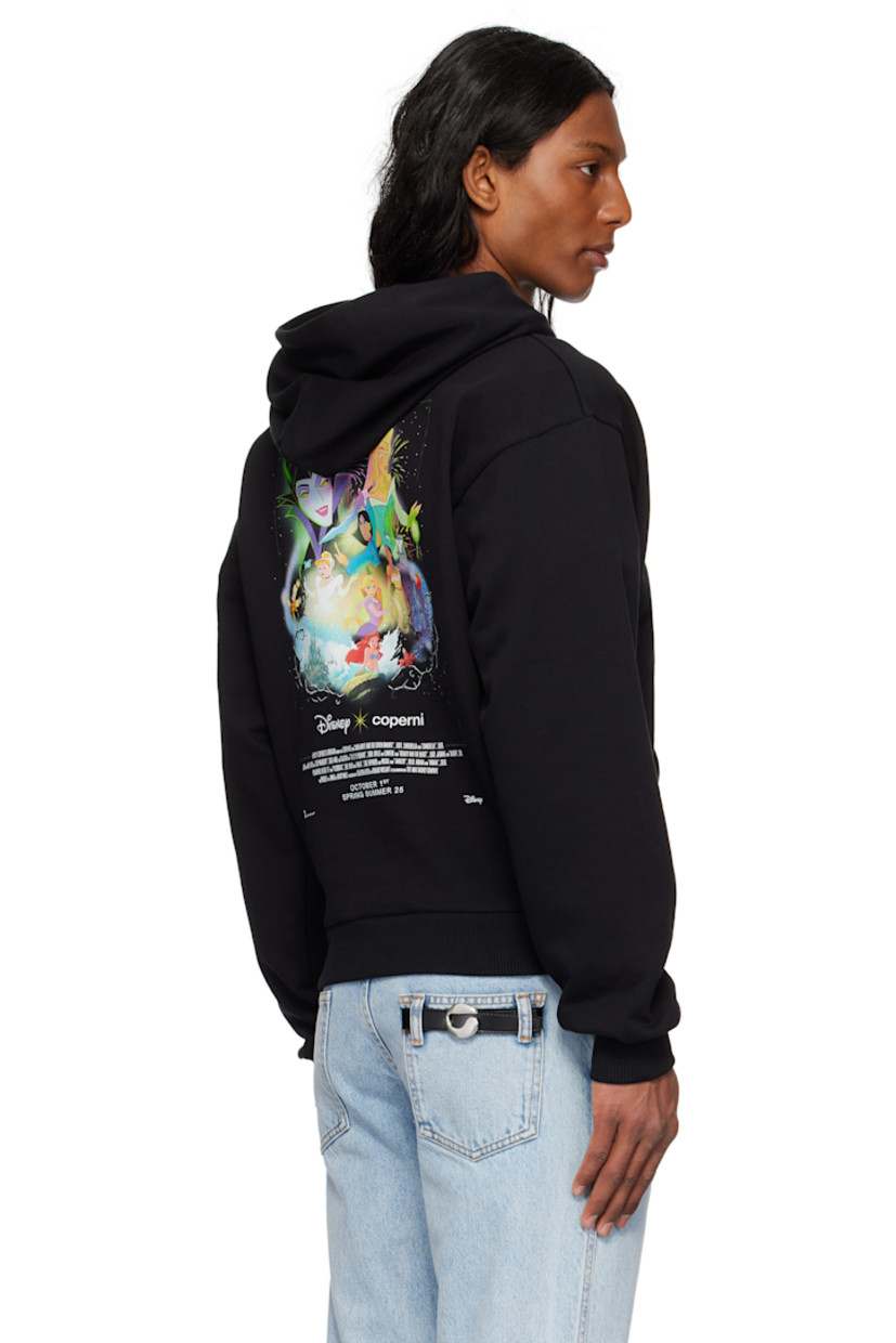 Organic cotton-blend fleece hoodie.

· Logo printed at chest and back
· Rib-knit hem and cuffs
· Dropped shoulders
· Graphic and text printed at back

Part of the Disney capsule.

Supplier color: Black