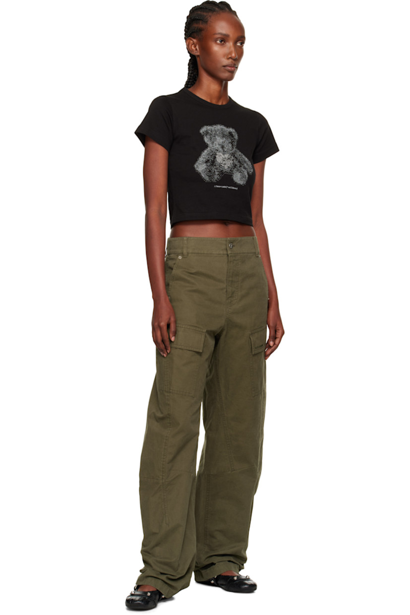 Cotton twill trousers.

· Paneled construction
· Belt loops
· Three-pocket styling
· Zip fly
· Flap pockets and embroidered logo at front
· Curved outseams

Supplier color: Khaki