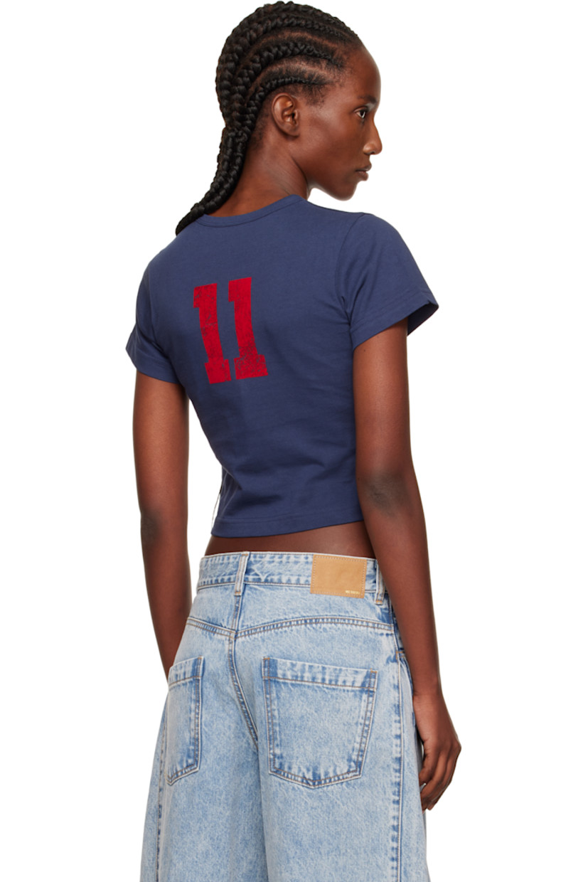 Cotton jersey T-shirt.

· Crewneck
· Logo graphic flocked at front
· Cropped hem
· Text flocked at back

Supplier color: Navy