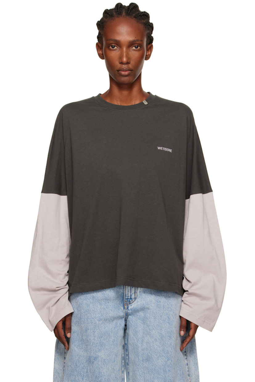 Cotton jersey T-shirt.

· Paneled construction
· Logo plaque at rib-knit crewneck
· Logo printed at chest
· Dropped shoulders
· Logo graphic printed at back hem

Supplier color: Grey