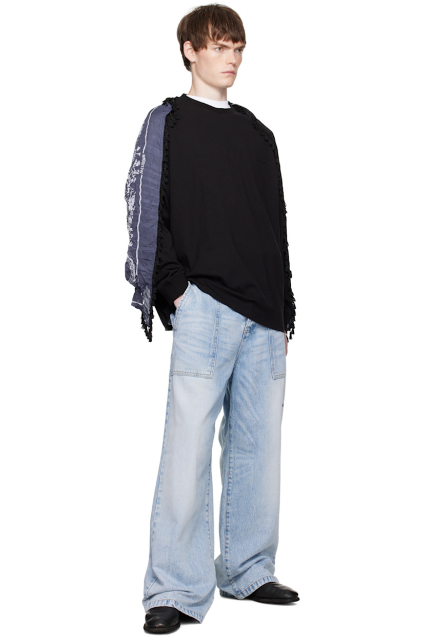 Cotton jersey T-shirt.

· Rib-knit crewneck and cuffs
· Detachable fringed scarf at crewneck
· Embroidered logo at chest
· Dropped shoulders

Supplier color: Black