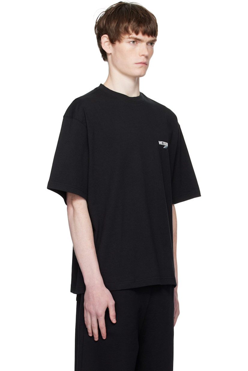 Cotton jersey T-shirt.

· Rib-knit crewneck
· Logo printed at chest and back
· Dropped shoulders

Supplier color: Black