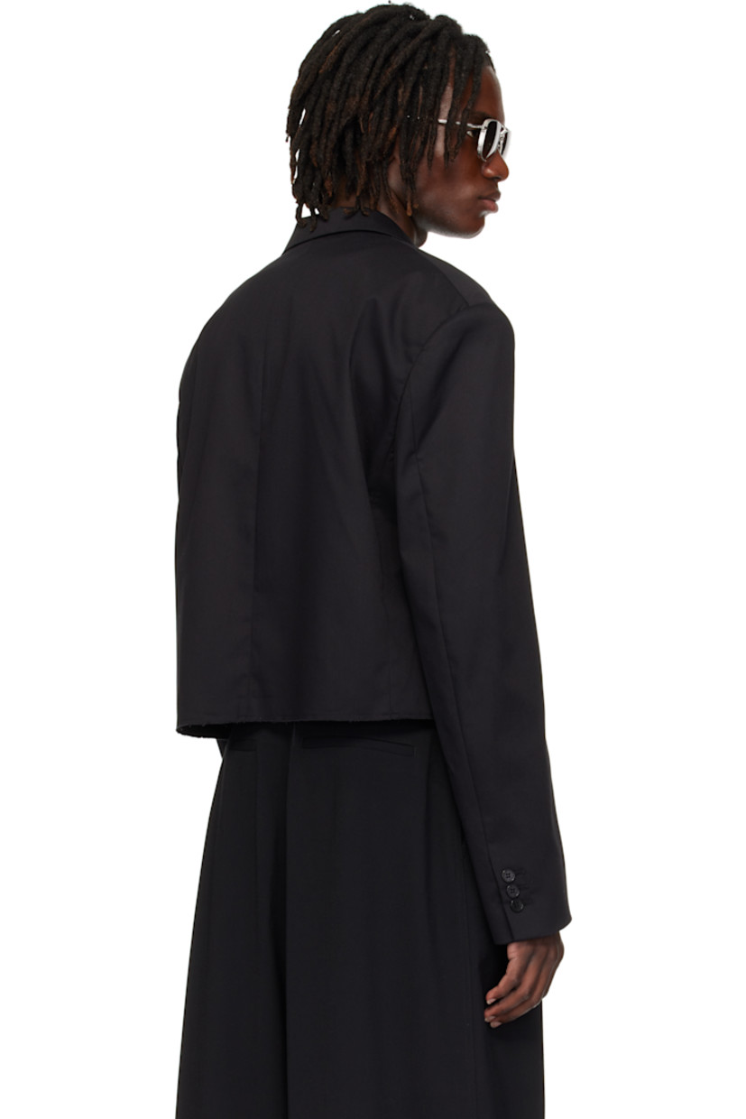 Cotton-blend twill blazer.

· Peaked lapel
· Single-button closure
· Welt pocket at chest
· Darts at waist
· Raw edge at cropped hem
· Buttoned surgeon's cuffs
· Central seam at back
· Welt pocket at interior
· Patterned satin lining

Supplier color: Black