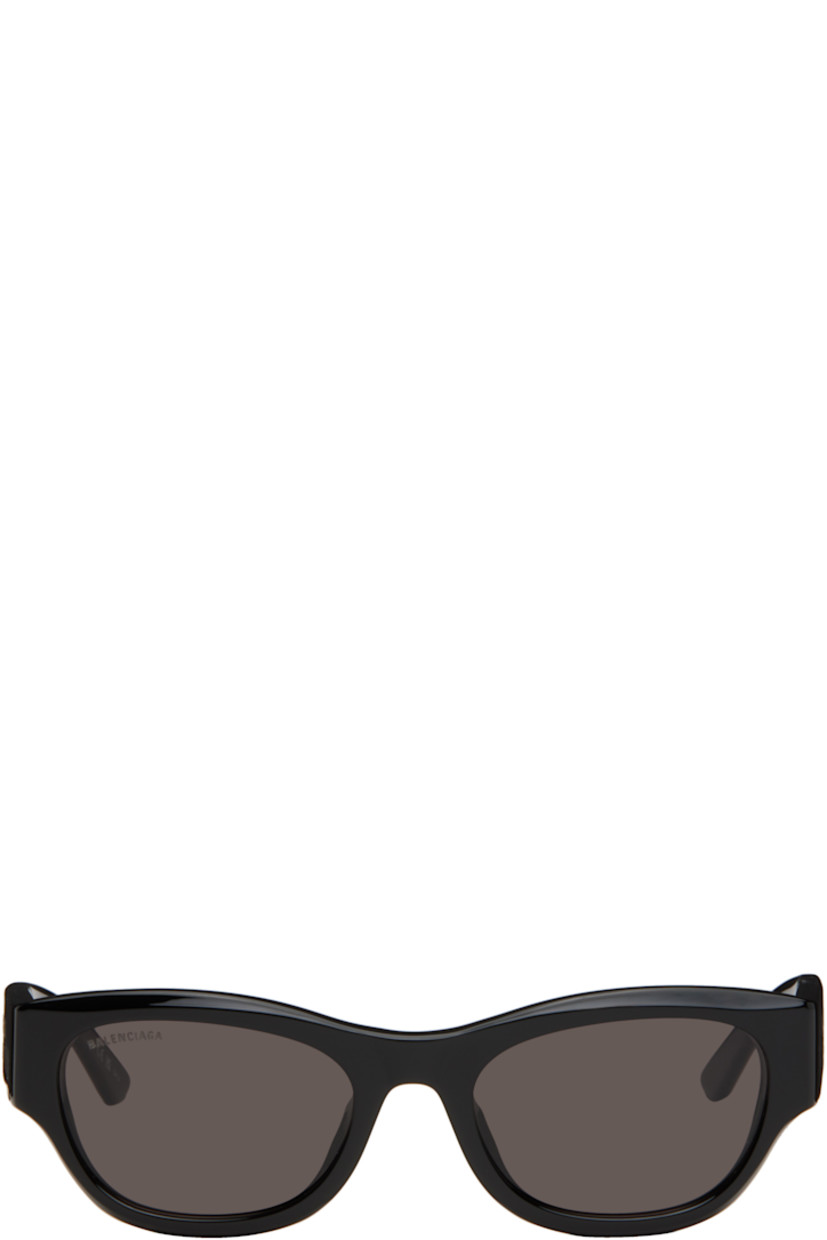 Rectangular acetate-frame sunglasses in black.

· Gray lenses
· Logo etched at lens
· Integrated nose pads
· Logo printed at temples
· Includes case
· Size: 55.20 145

Supplier color: Black