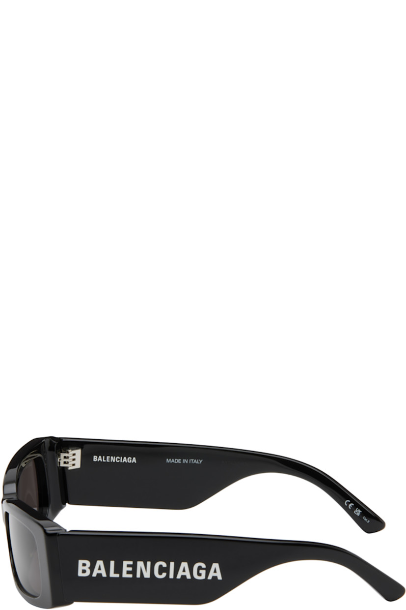 Rectangular acetate-frame sunglasses in black. 

· Gray lenses
· 100% UVA/UVB protection, category 1 
· Logo etched at lens
· Integrated nose pads
· Logo printed at temple
· Includes case
· Size: 56.18 140 

Supplier color: Black/Black/Grey