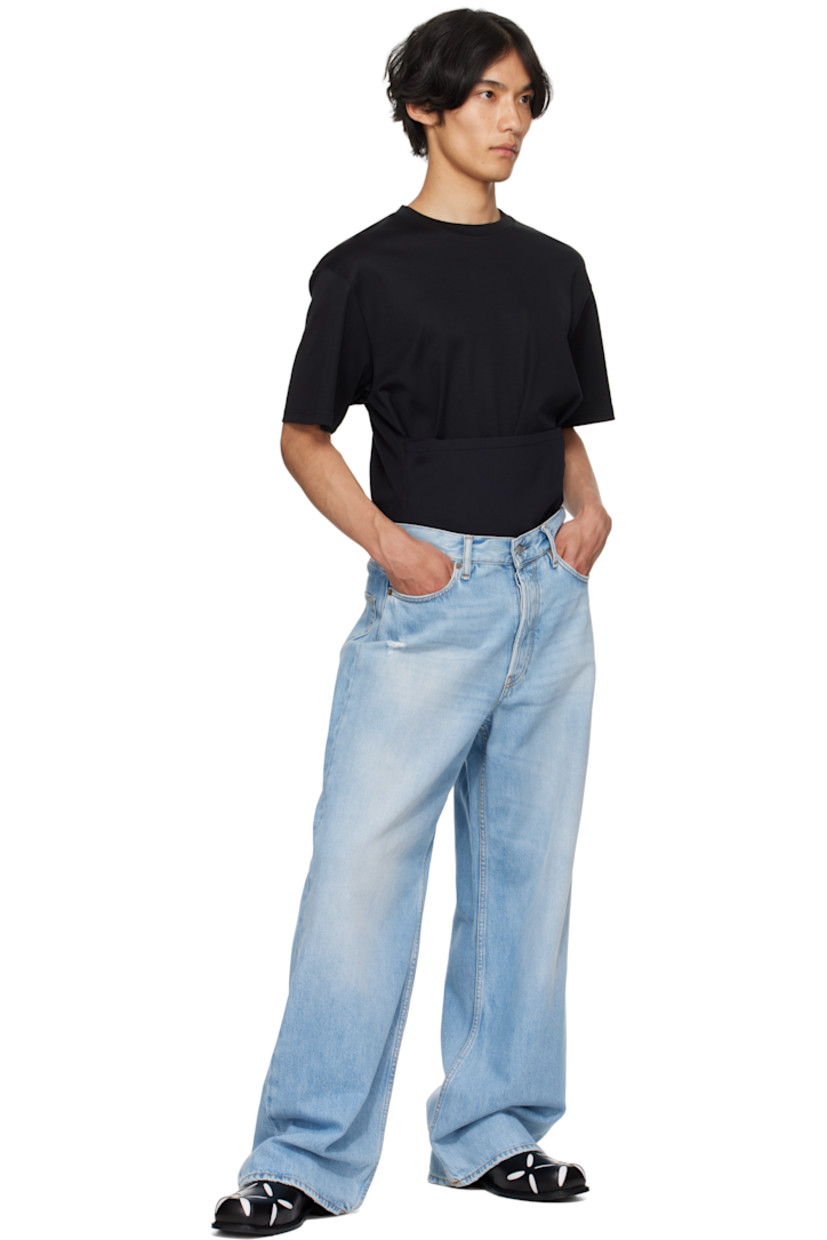 Cotton jersey T-shirt. 

· Rib-knit crewneck
· Stretch nylon jersey corset-style panel at waist 
· Logo plaque at back collar 

Supplier color: Black