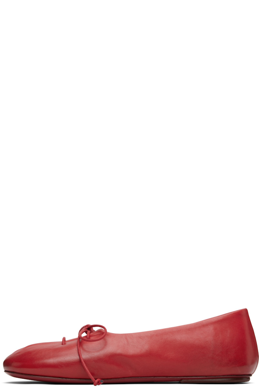 Buffed leather ballerina flats.

· Pleats at lace-up closure
· Rubber heel 
· Leather sole

Supplier color: Red