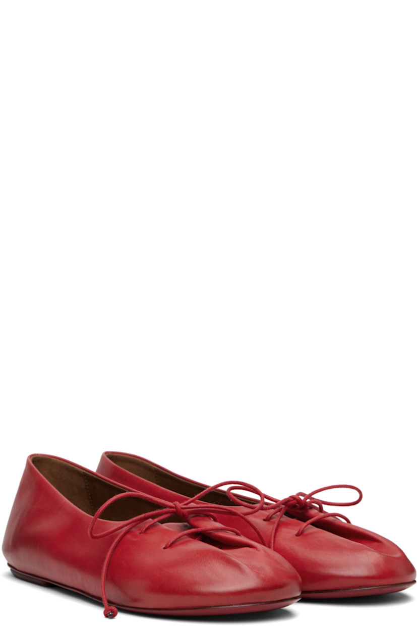 Buffed leather ballerina flats.

· Pleats at lace-up closure
· Rubber heel 
· Leather sole

Supplier color: Red