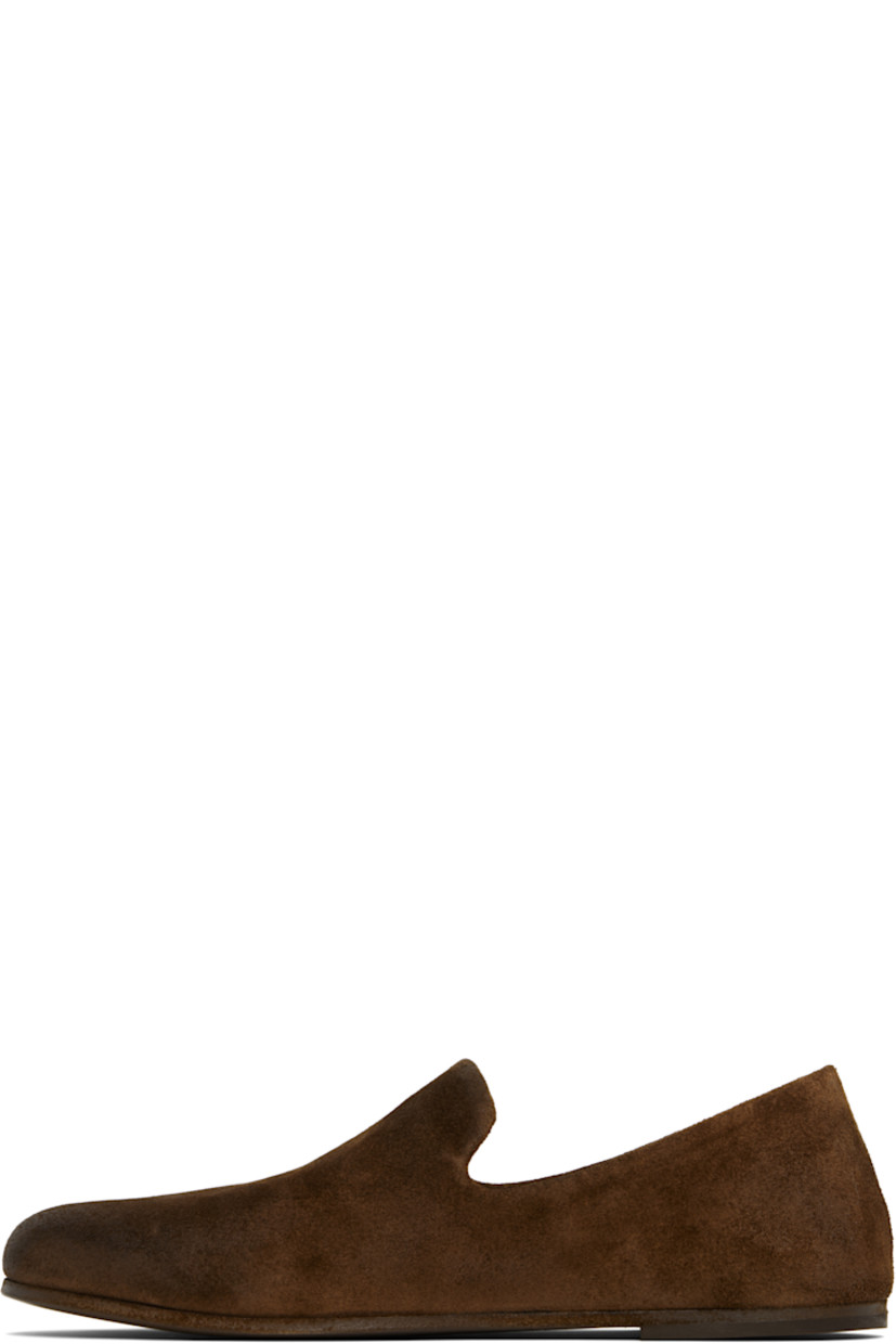 Suede loafers in brown.

· Buffed leather lining
· Rubber heel 
· Leather sole

Supplier color: Chocolate