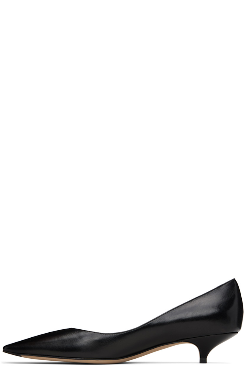 Grained lambskin heels. 

· Pointed toe
· Suede and grained leather lining
· Covered kitten heel with rubber injection
· Nubuck sole with rubber injection 
· Heel: H1.5"

Supplier color: Black