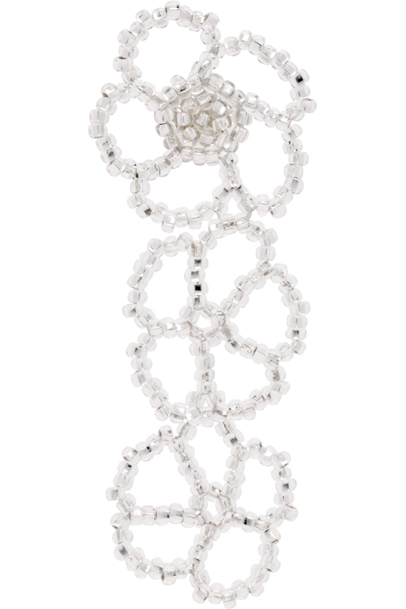 Single handcrafted beaded glass drop earring in silver tone.

· Sterling silver post-stud fastening
· H2.5" x W1"

Supplier color: Silver
