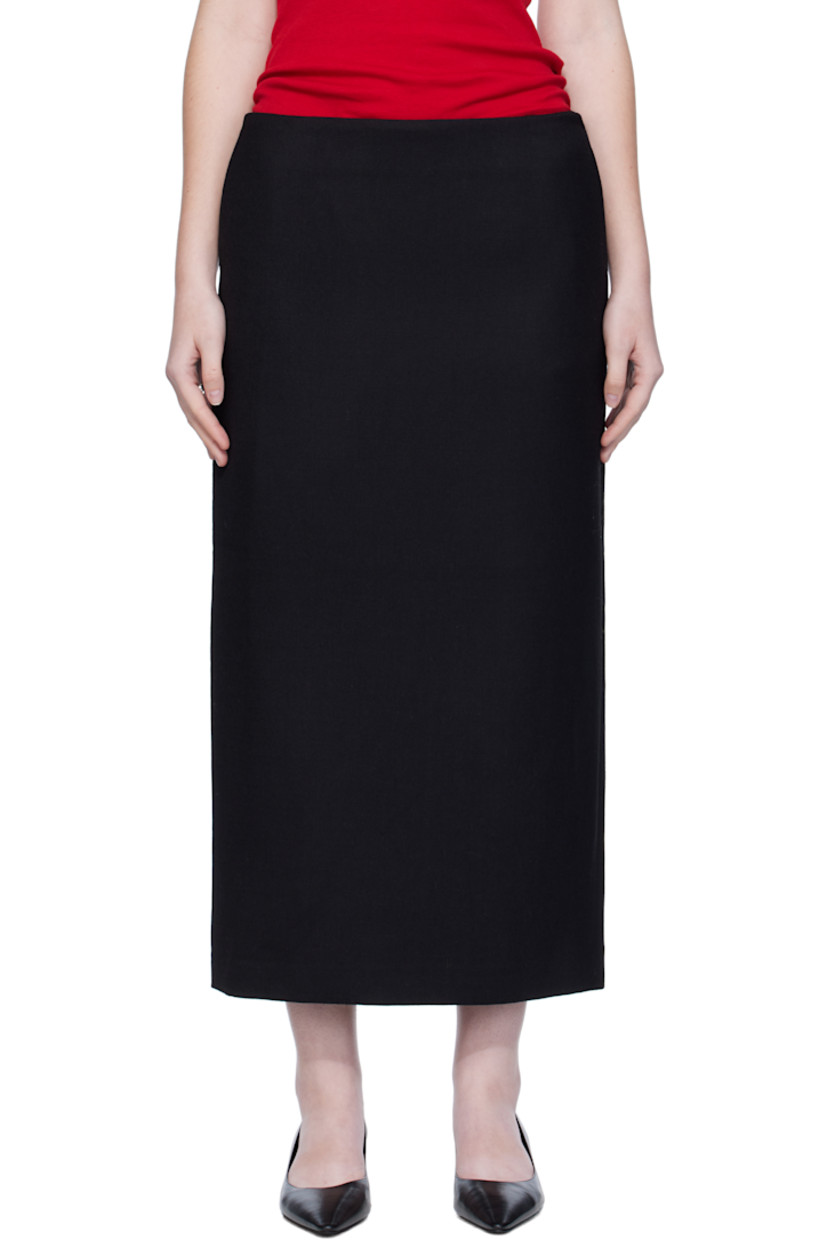 Wool-blend twill maxi skirt.

· Two-pocket styling
· Zip closure at side
· Darts at back waist
· Central vent at back hem

Supplier color: Black