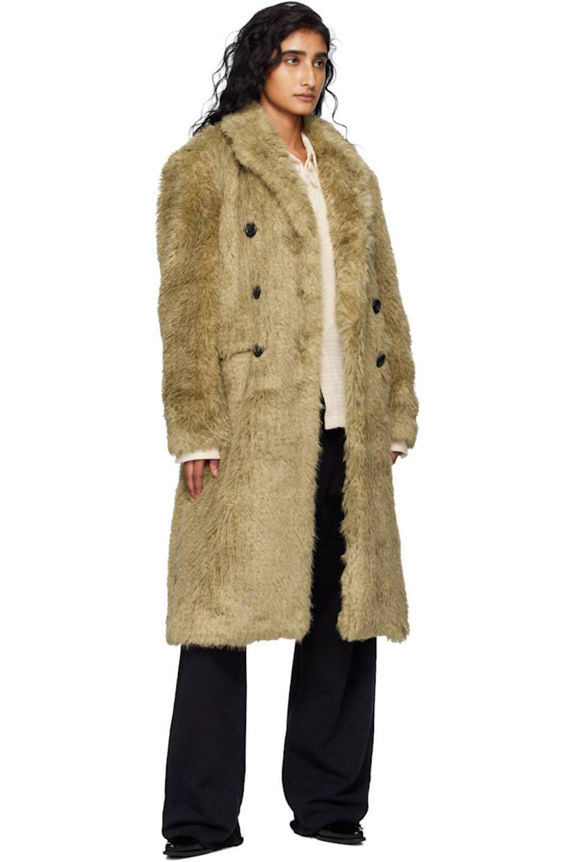 Faux-fur coat. 

· Notched lapel
· Double-breasted button closure
· Flap pockets at front 
· Central vent at back 
· Welt pocket at interior 
· Full satin twill lining

Supplier color: Khaki