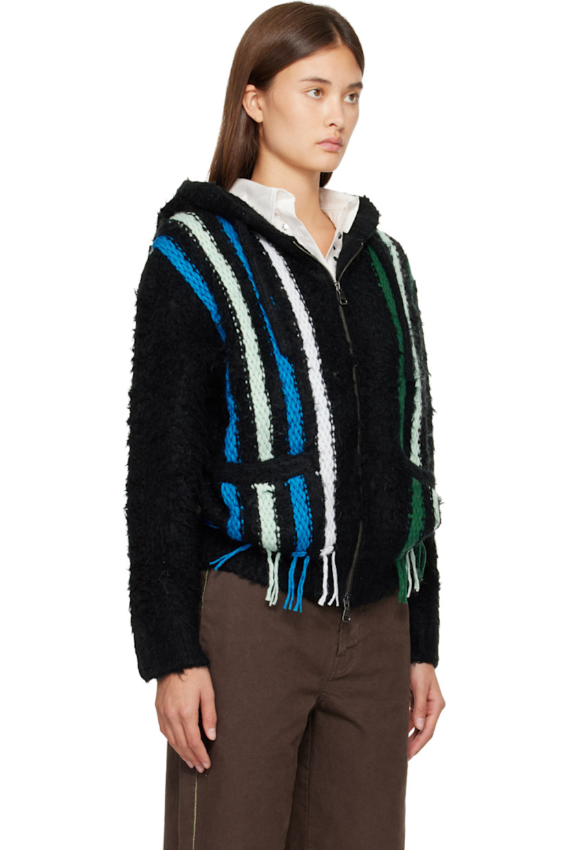 Brushed knit stretch hoodie.

· Stripes throughout
· Drawstring at hood
· Two-way zip closure
· Welt pockets at front
· Logo flag at side seam

Supplier color: Black