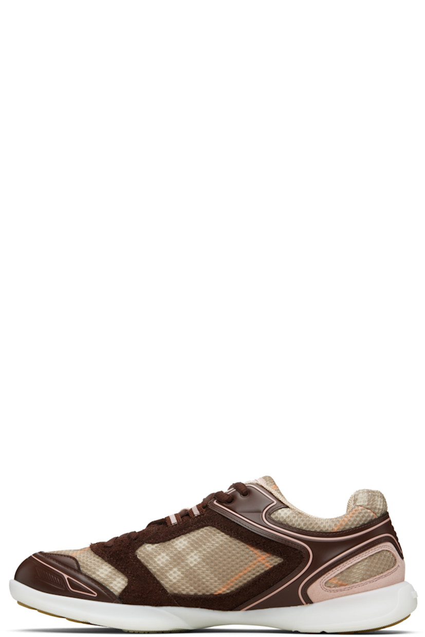 Low-top mesh and calfskin suede sneakers.

· Signature check pattern and rubber trim throughout 
· Lace-up closure 
· Rubber logo patch at padded tongue 
· Padded collar 
· Rubber logo patch at outer side
· Logo embossed at heel
· Mesh lining 
· Treaded rubber sole 

Supplier color: Broom