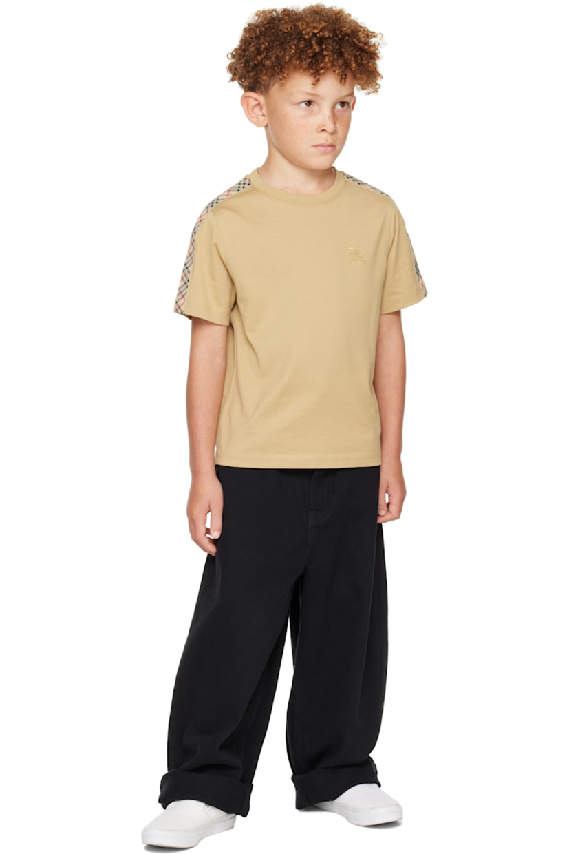 Cotton jersey T-shirt.

· Rib-knit crewneck
· Logo graphic embroidered at chest
· Webbing trim with check pattern at sleeves
· Machine-wash

Supplier color: Sand IP check/Sand

Model measures 48.5" / 123.2 cm tall and wears size 6Y.

Burberry Size: child's height 
3Y: 38.5" / 98 cm 
4Y: 41" / 104 cm 
6Y: 45.5" / 115.5 cm 
8Y: 50.4" / 128 cm 
10Y: 55.1" / 140 cm 
12Y: 59.9" / 152 cm 
14Y: 64.6" / 164 cm