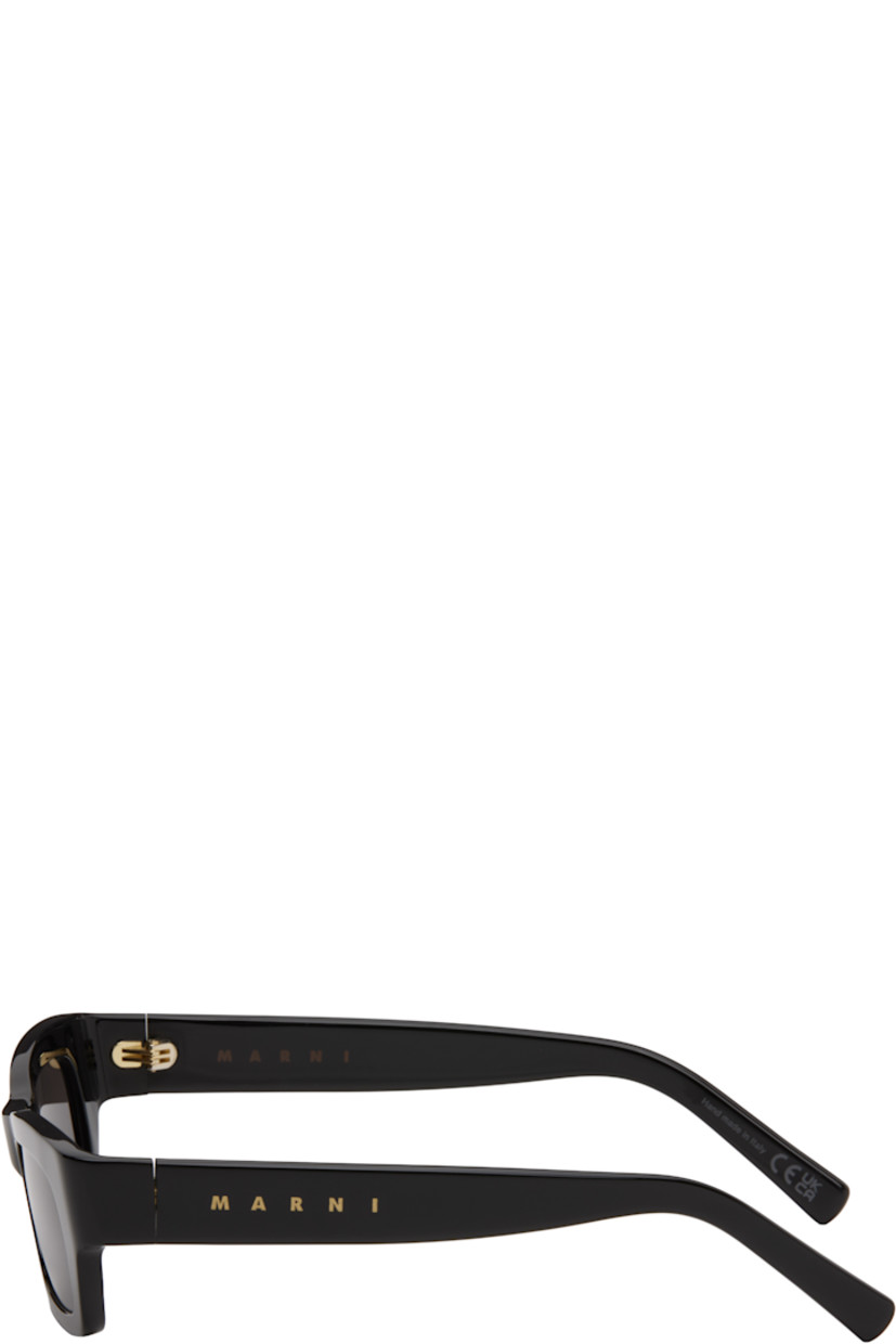 Handcrafted rectangular acetate-frame sunglasses in black.

· Gray Carl Zeiss lenses
· Integrated nose pads
· Inset logo hardware at temples
· Includes pouch
· Size: 50.20 140

Part of the Marni x RETROSUPERFUTURE collaboration.

Supplier color: Black