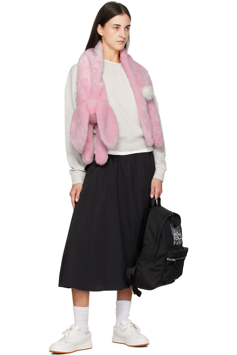 Faux-fur scarf.

· Graphic and ear appliqués at ends 
· L57" x W7"

Supplier color: Flamingo pink