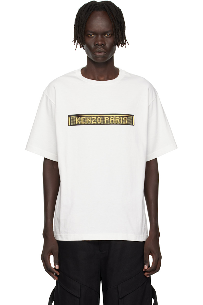 GOTS-certified organic cotton jersey T-shirt.

· Rib-knit crewneck
· Logo printed at chest
· Graphic printed at back

Supplier color: Off white
