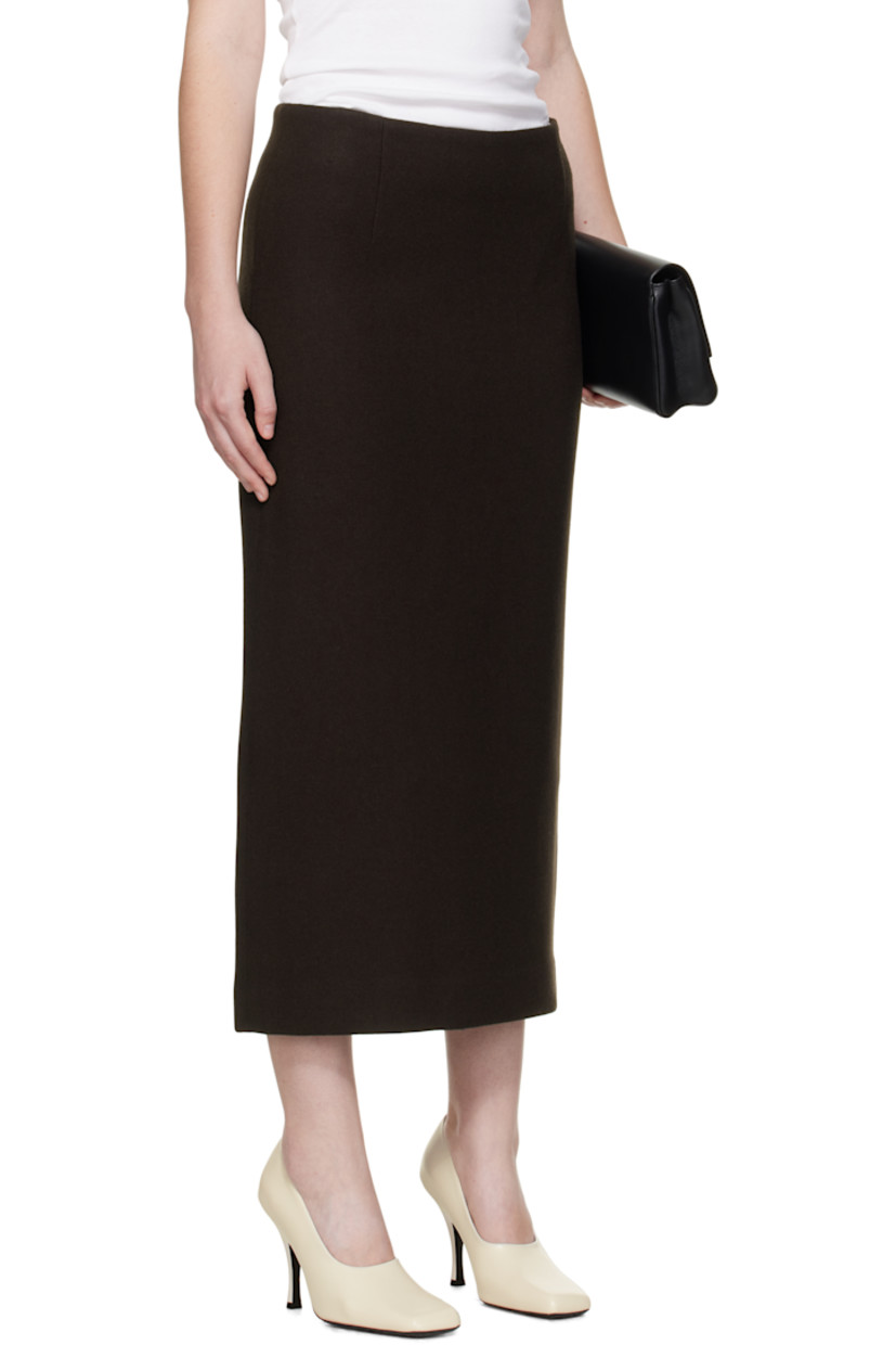 Wool-blend melton midi skirt.

· Darts at waist
· Zip closure at back
· Central vent at back hem
· Full satin lining

Supplier color: Brown