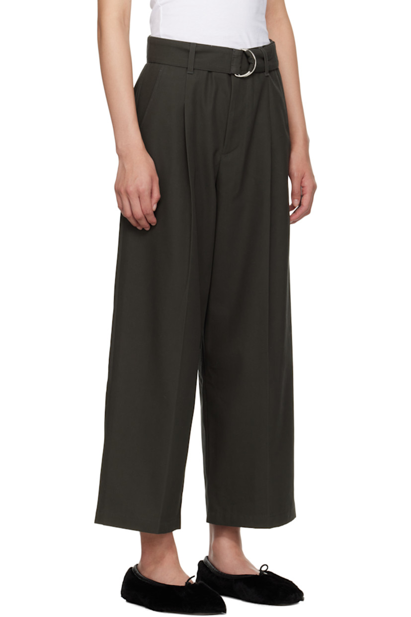 Organic cotton twill trousers.

· Wide-leg
· Mid-rise
· Belt loops
· Four-pocket styling
· Zip fly
· Pleats at front
· Creased legs

Supplier color: Dark Loden Green
