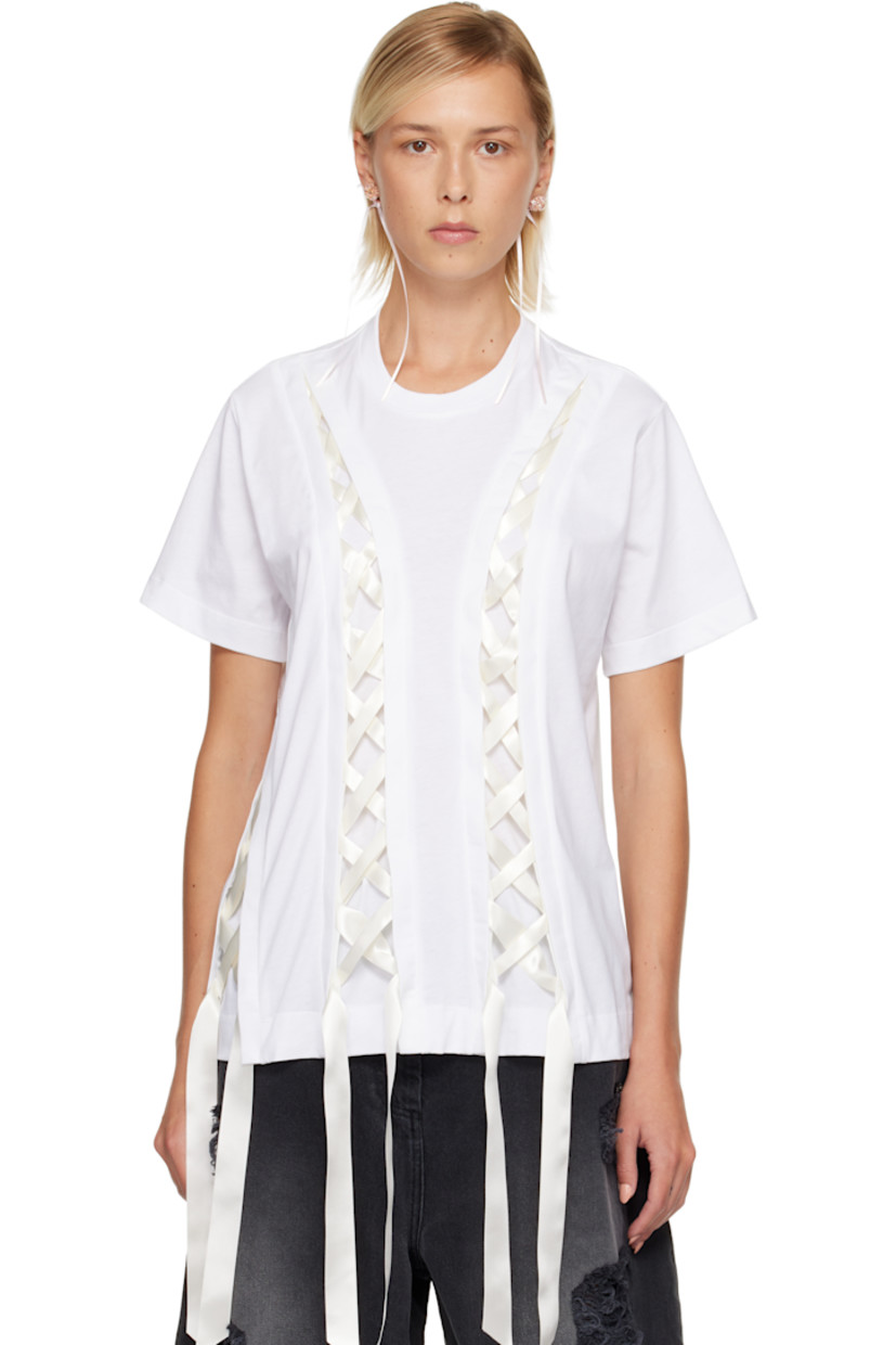 Cotton jersey T-shirt.

· Rib-knit crewneck
· Slits with lace-up satin ribbons at front

Supplier color: White