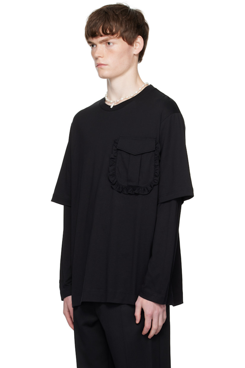 Cotton jersey T-shirt.

· Rib-knit crewneck
· Ruffled trim at flap pocket
· Layered sleeves

Supplier color: Black