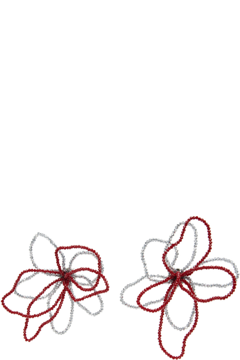 Pair of drop earrings in galvanized steel.

· Red and silver-tone floral crystals at face
· Silver-tone brass post-stud fastening 
· D4"

Supplier color: Multi red/Mirrored