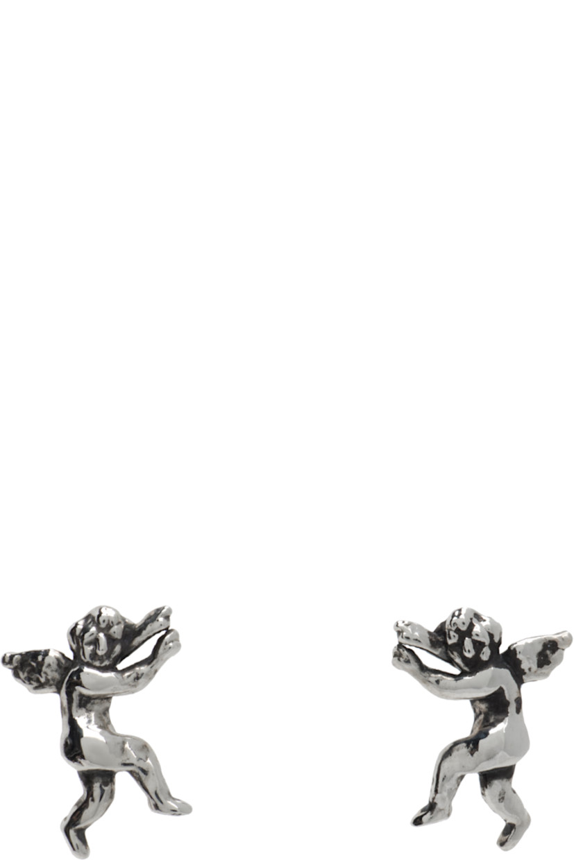 Pair of stud earrings in antiqued sterling silver.

· Graphic at face
· Post-stud fastening
· H0.5" x W0.5"

Supplier color: Sterling silver