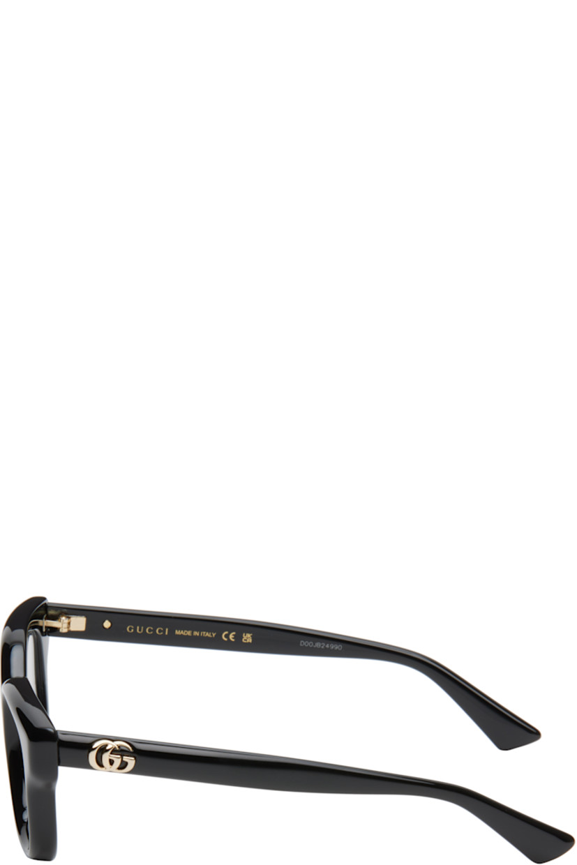 Square acetate-frame optical glasses in black.

· Integrated nose pads
· Logo hardware at temples
· Includes pouch
· Size: 49.22 145

Supplier color: Black