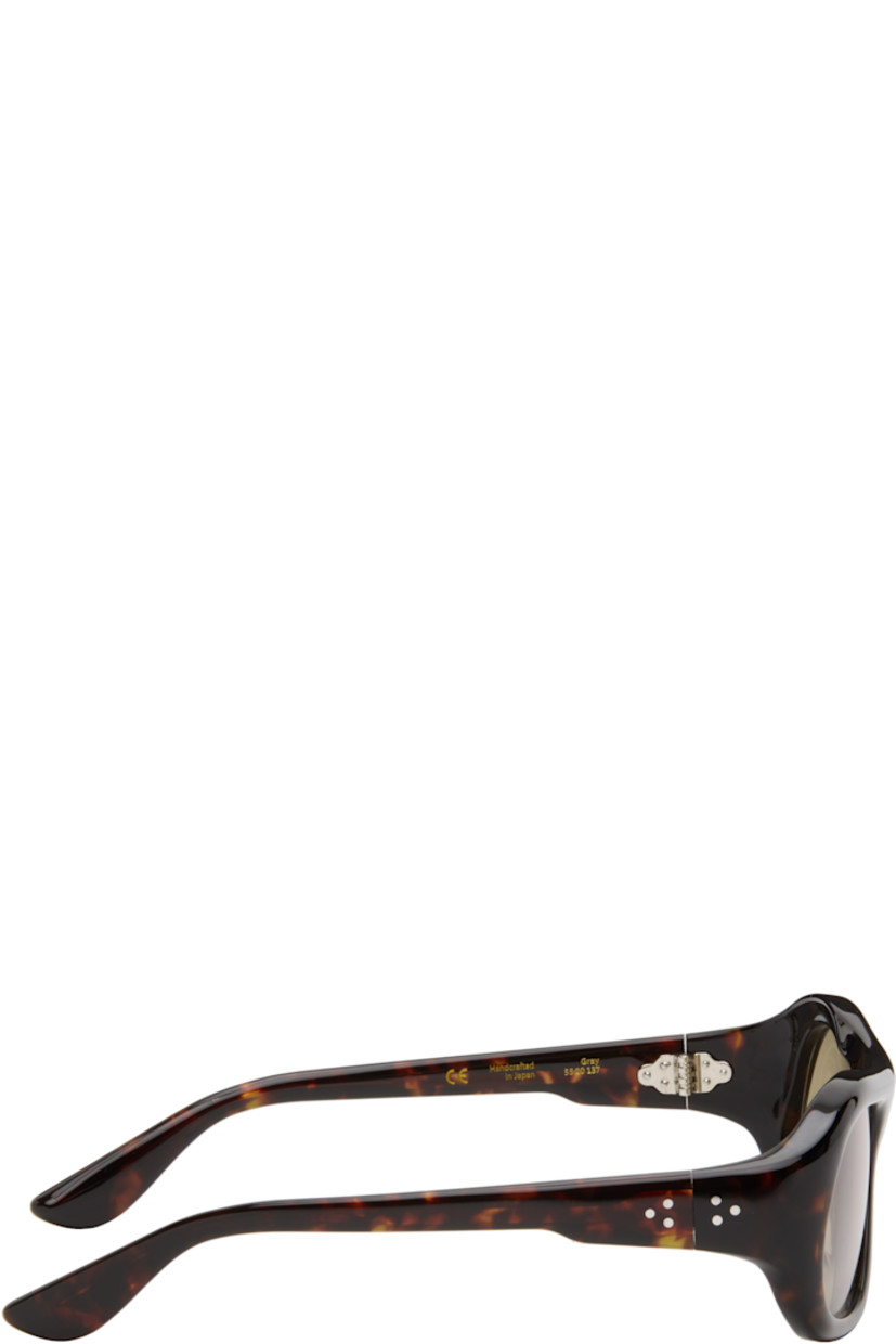 Handcrafted aviator-style tortoiseshell cellulose acetate-frame sunglasses.

· Green lenses
· 100% UVA/UVB protection
· Integrated nose pads
· Rivets at temples
· Exposed core wires
· Silver-tone hardware
· Includes pouch
· Size: 55.20 137

Part of the Bast collection. 

Supplier color: Myrrh/Olive