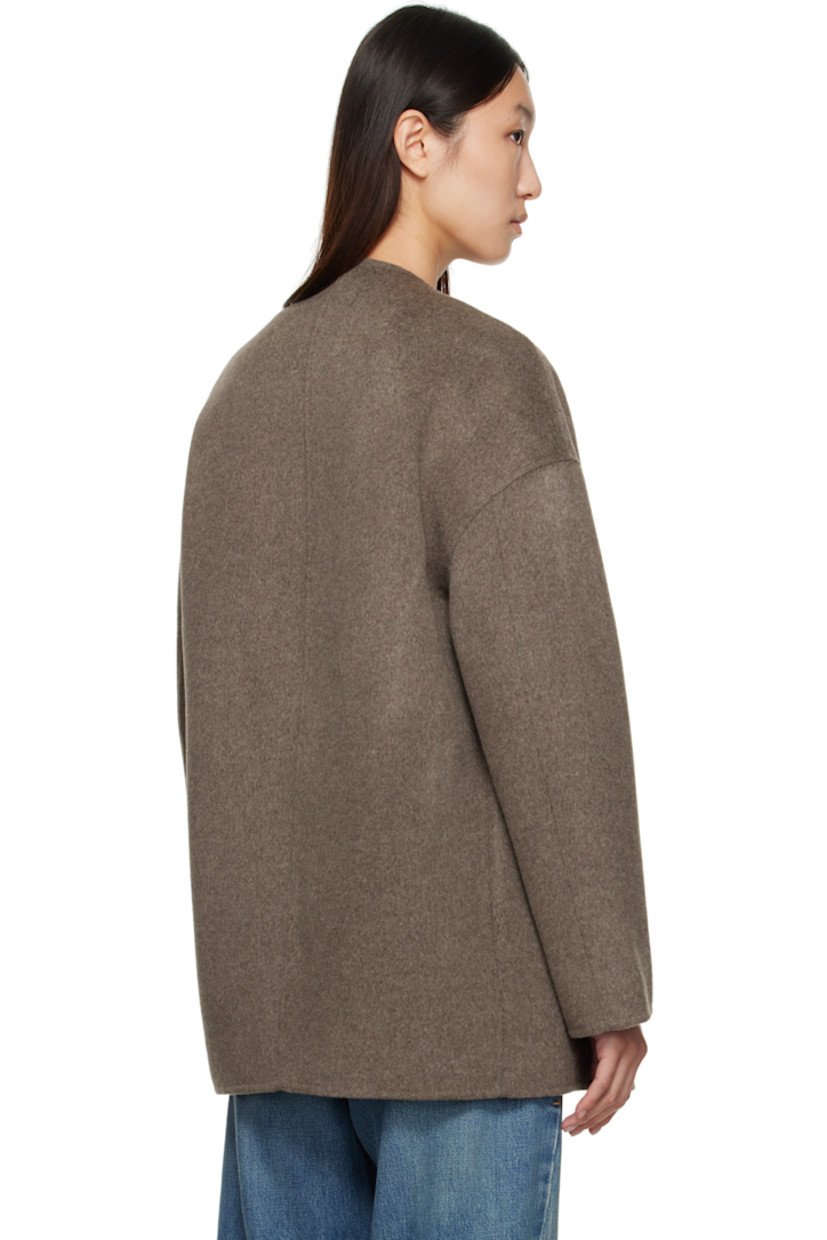 Wool- and cashmere-blend melton coat.

· RWS-certified
· Round neck
· Button closure
· Seam pockets
· Dropped shoulders
· Central seam at back

Supplier color: Taupe melange