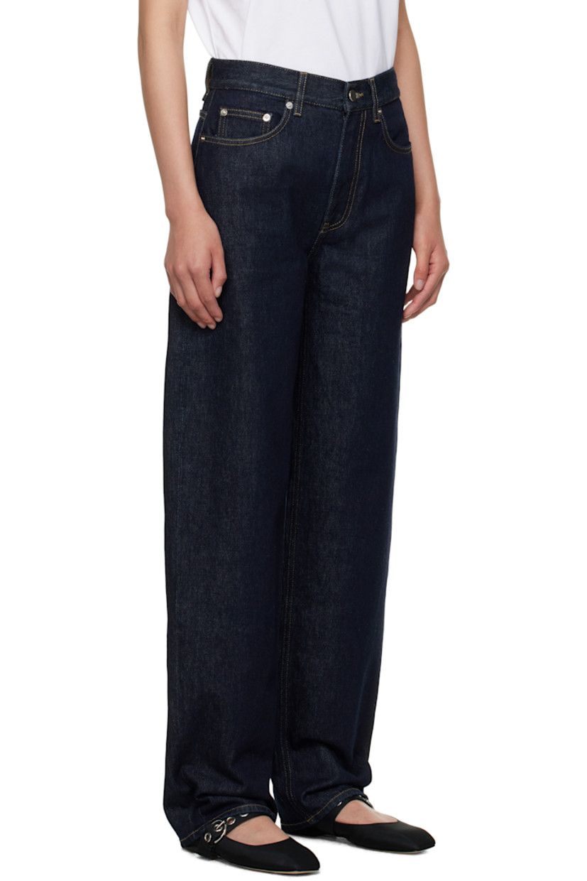 Non-stretch organic cotton denim jeans.

· Straight-leg
· Low-rise
· Belt loops
· Five-pocket styling
· Zip fly
· Logo patch at back waistband
· Silver-tone hardware
· Contrast stitching in tan

Supplier color: Raw wash